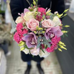 Cymbidium and Rose bridal bouquet 