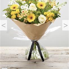 Large lemon drizzle Handtied 