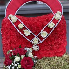 Red hand bag 