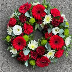 Red and white wreath