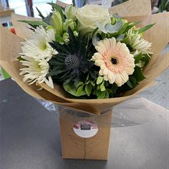 Mr frost gift bag